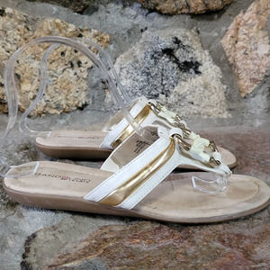 Bandolino 'Jael' Chainlink Thong Sandal